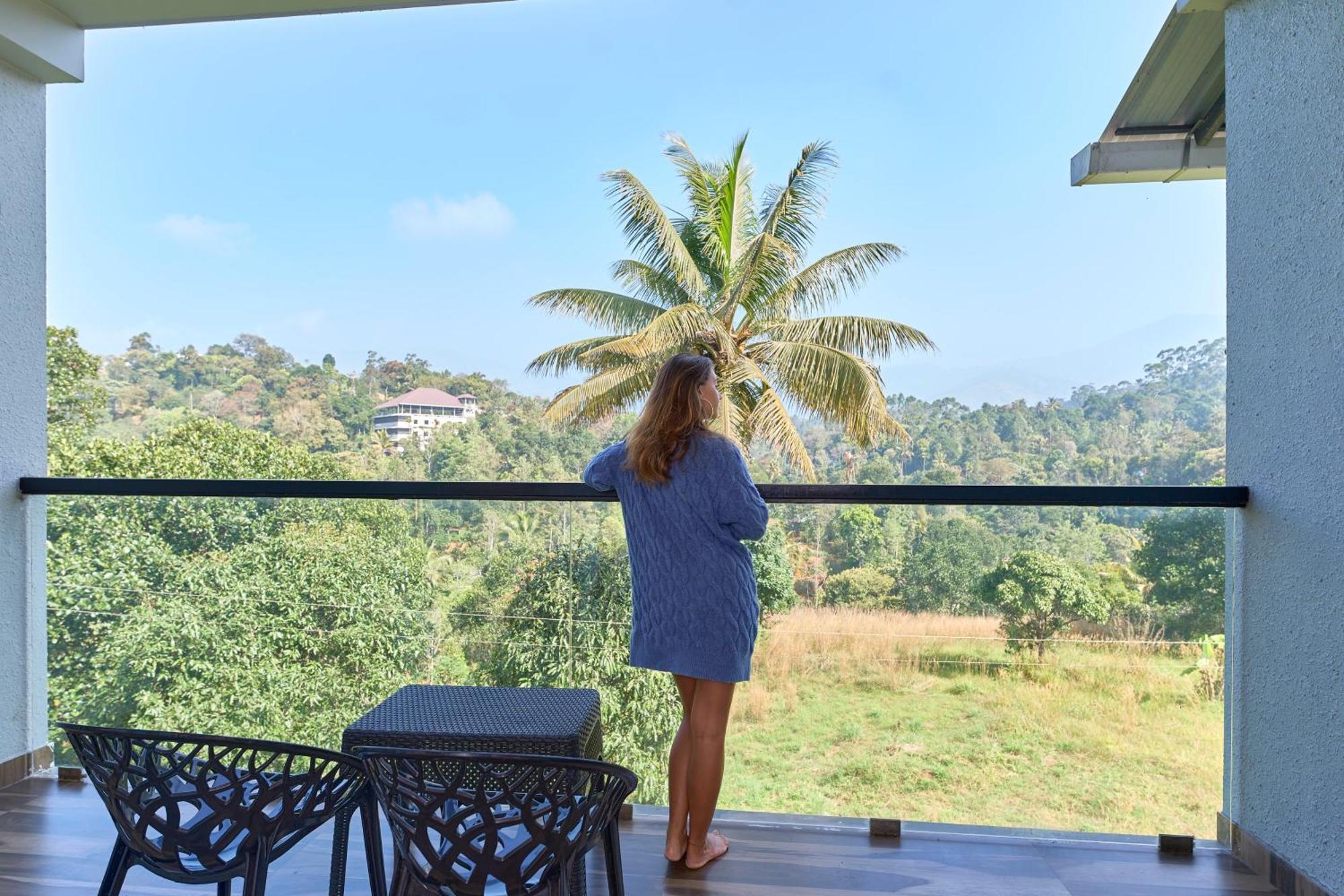 Hotel Velvet Revive Munnar Exterior foto